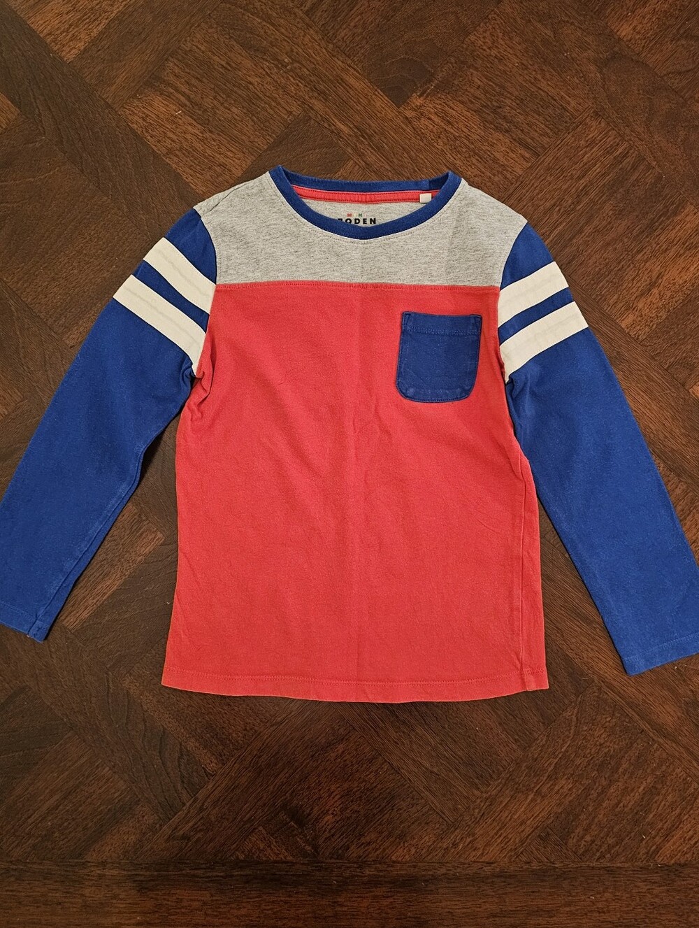Mini Boden Boys Colorblock Long Sleeve Pocket Tee Size 6-7Y VGUC